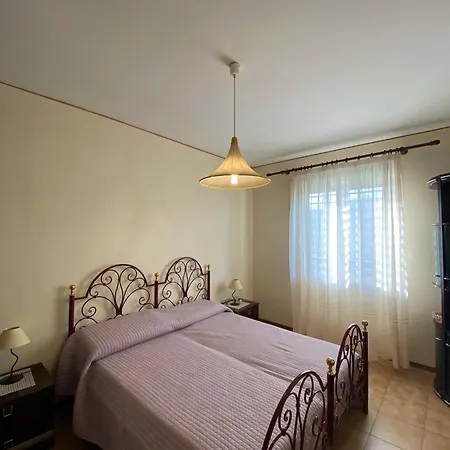 Crateri E Coralli ماسكالي